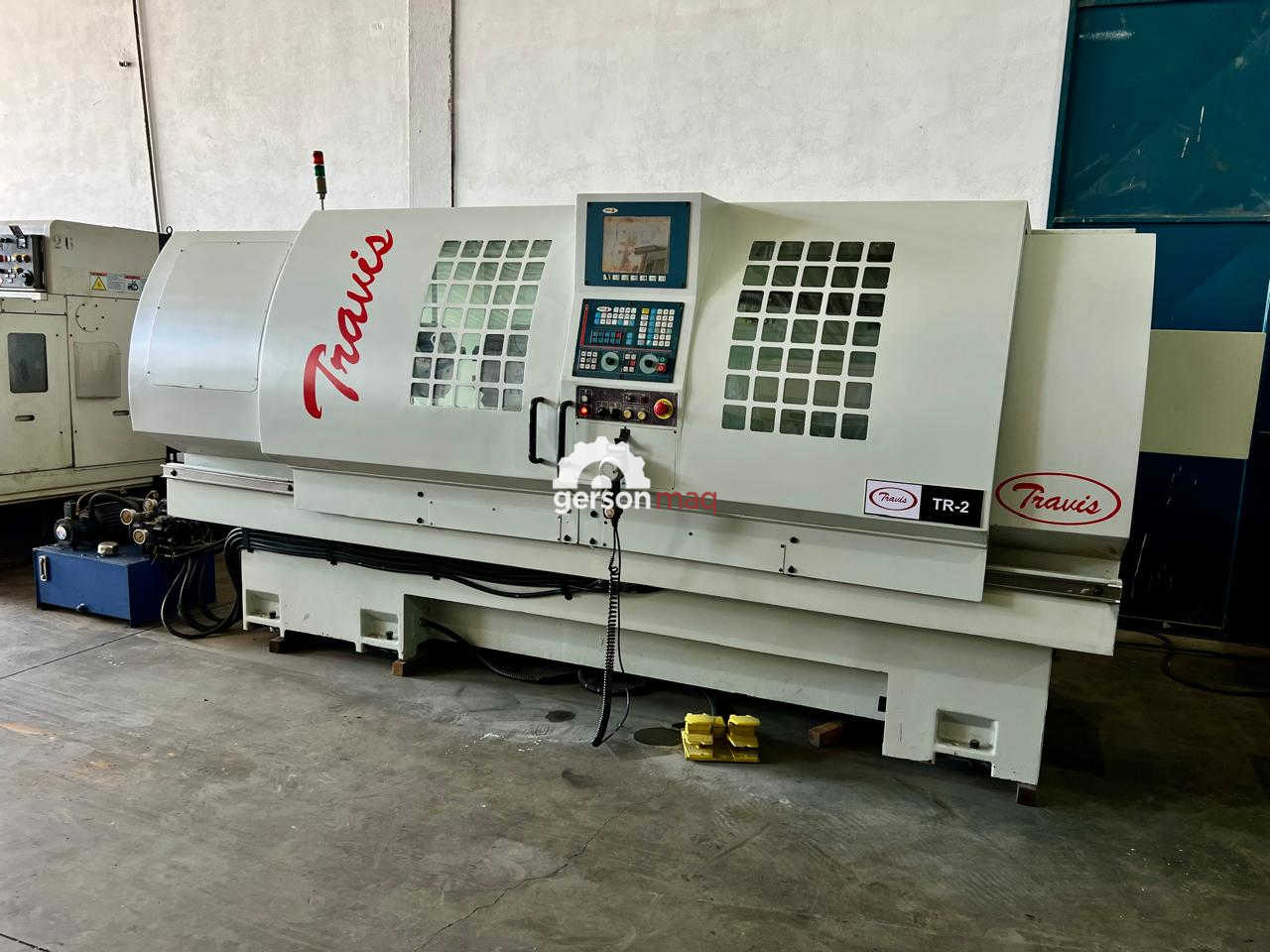 TORNO CNC TRAVIS TR-2 - 660 X 2000 mm - ANO 2008